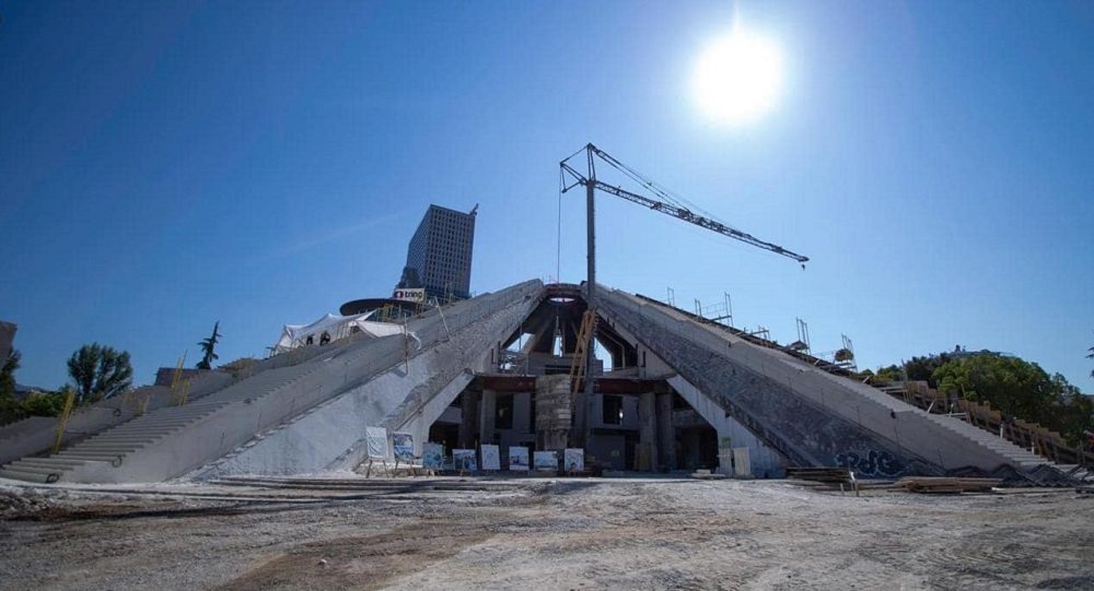 Piramida drejt perfundimit, do sherbeje per formimin e te rinjve